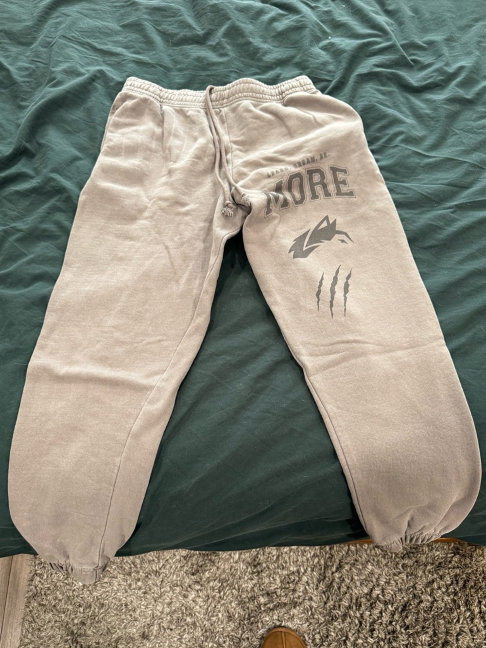 Alphalete Joggers